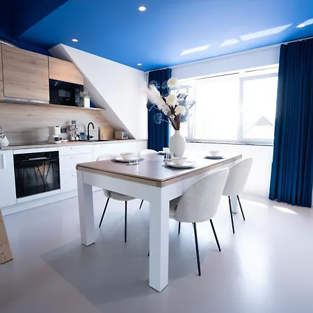 Apartamento Capsule Santorini - Balneo - Sauna - Switch 2