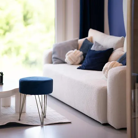 Capsule Santorini - Balneo - Sauna - Switch 2 Apartman Limelette