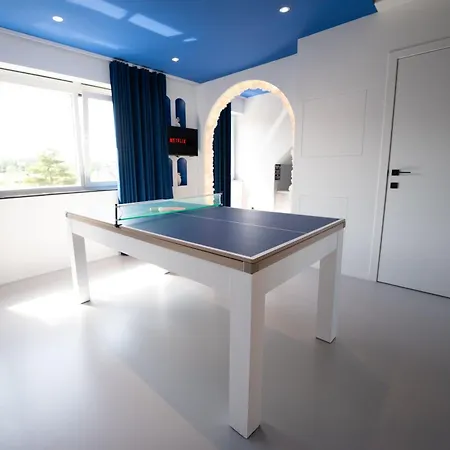 Capsule Santorini - Balneo - Sauna - Switch 2 * Limelette
