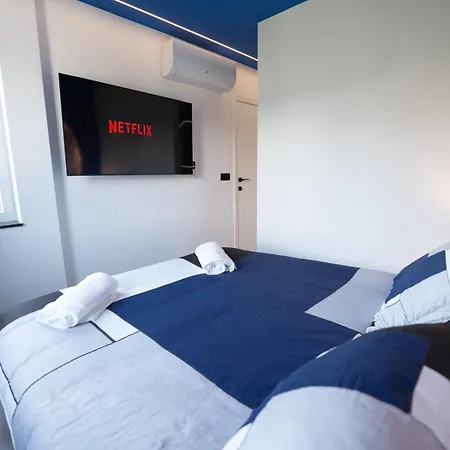 Apartamento Capsule Santorini - Balneo - Sauna - Switch 2